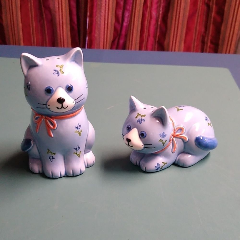 Otagiri Japan Blue Cat Figurine Set Handcrafted Anthropomorphic Kitch